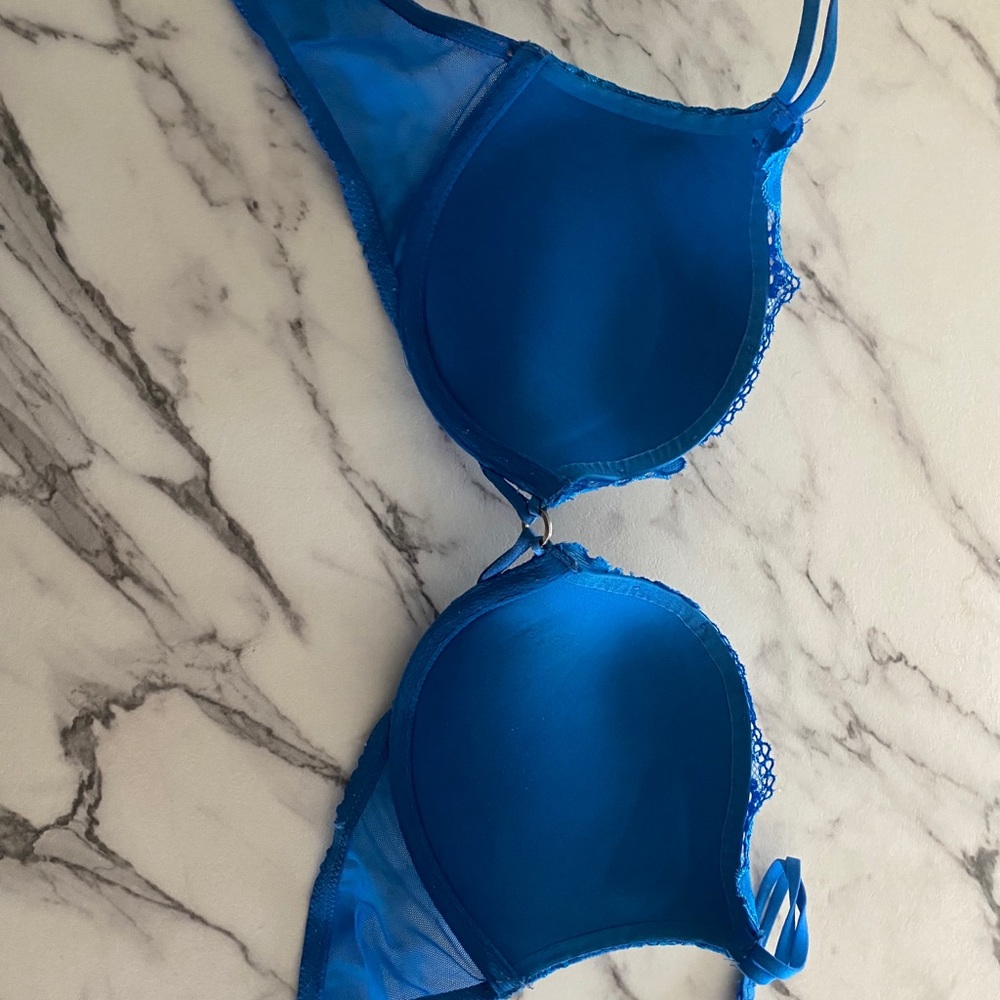 Bra - Picture 3 of 3